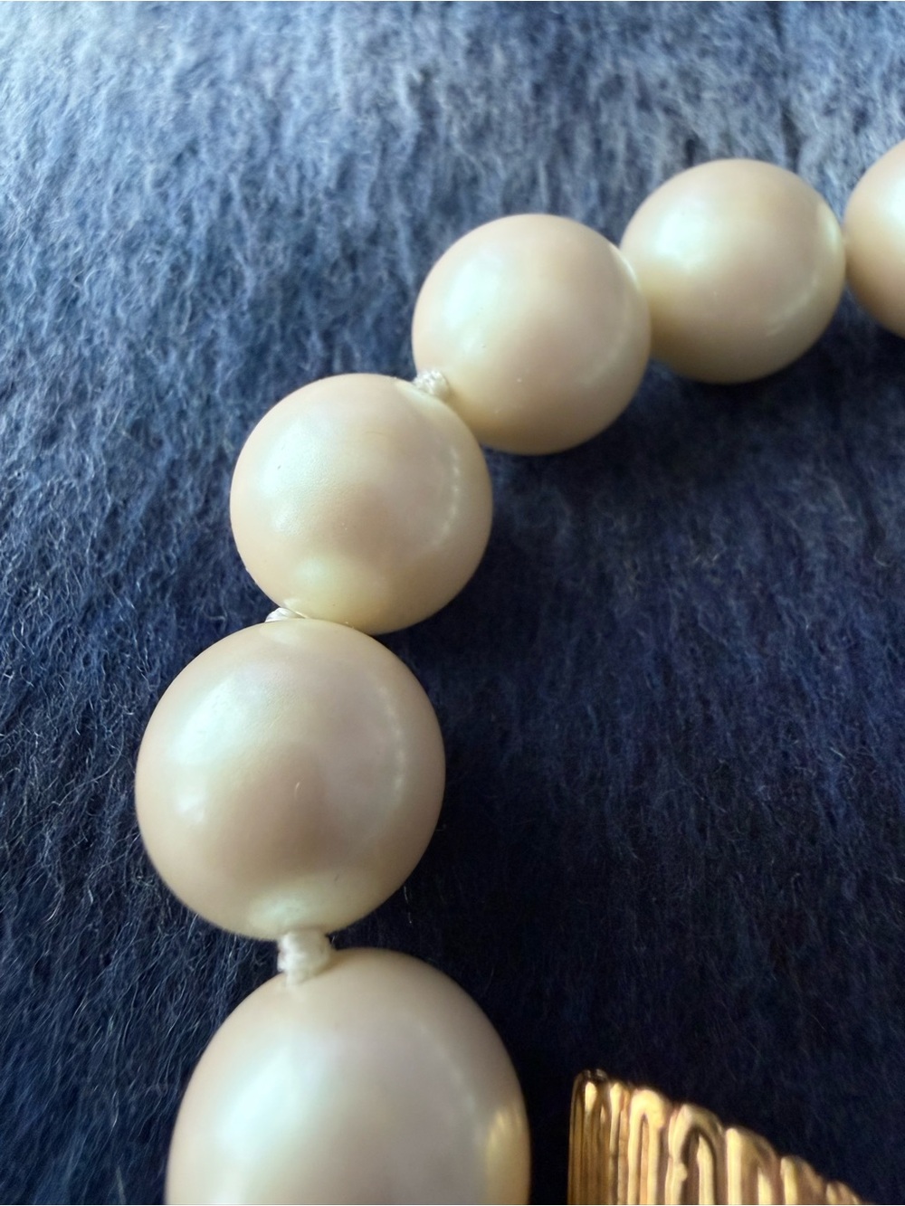 Kate Spade All Wrapped Up In Pearls Bracelet - Picture 4 of 7